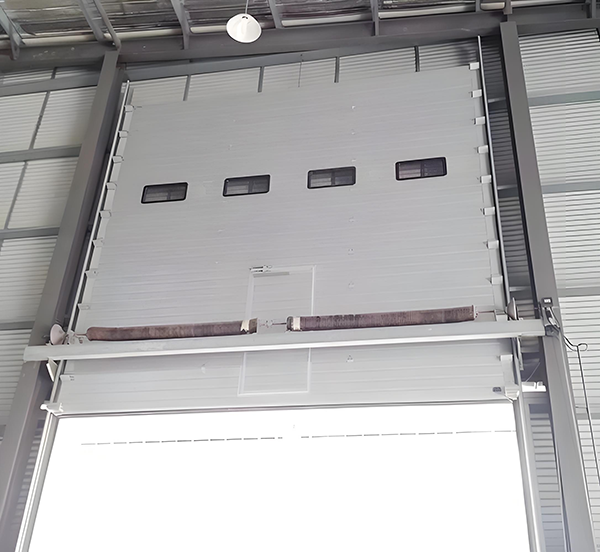 蒲城工业滑升门