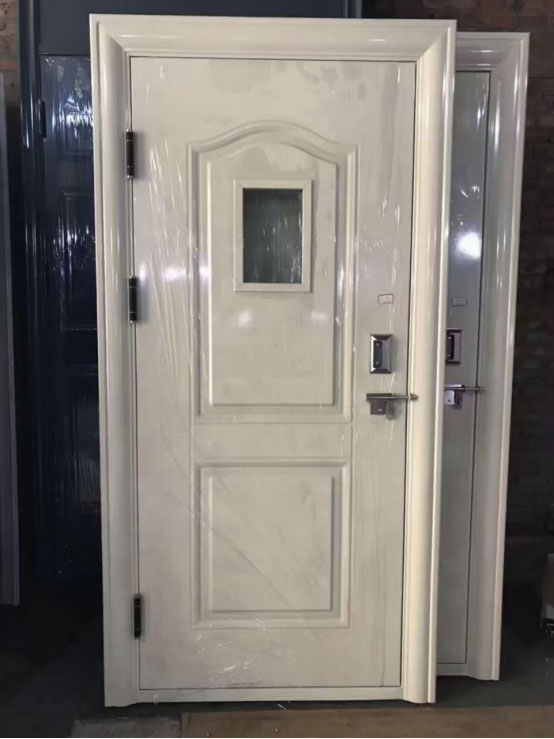 蒲城学校教室门