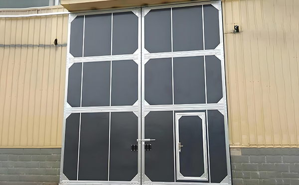 厂房蒲城工业门选择与维护全解析：提升效率与安全的关键要素