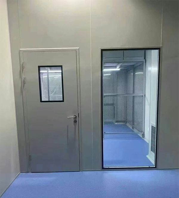 学校教学楼完成蒲城防火门标准化安装